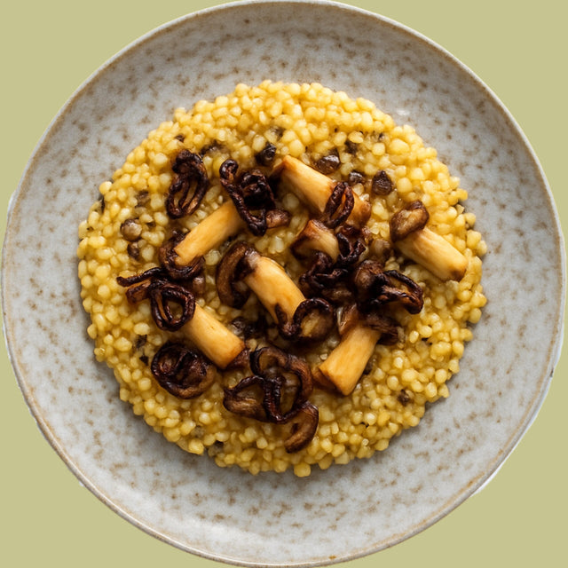 Fregola Sarda mit Waldpilzen