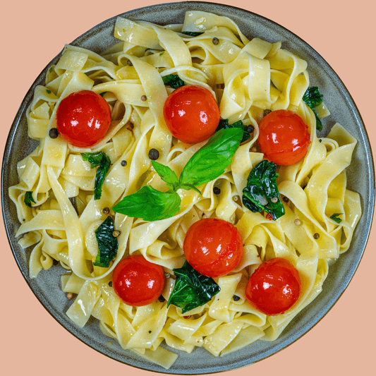 Pasta Aglio e Olio - Eat Unique